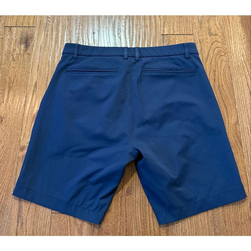Rhône commuter short navy slim fit size 32 - Picture 7 of 8